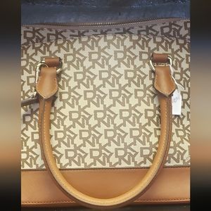 DKNY BAG